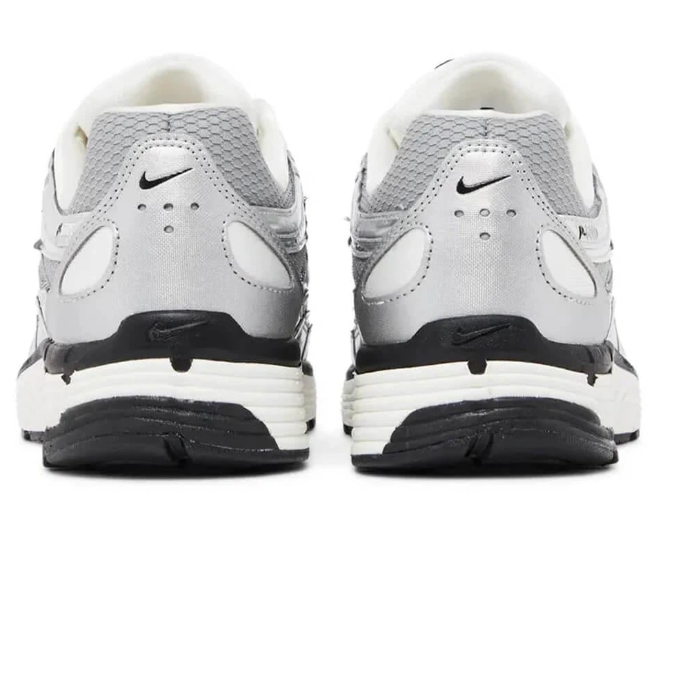 Metallic Nike Silver P-6000 0821